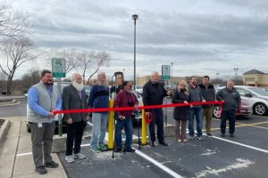 E5F0DB72-5D59-4389-BE00-443C0339EA33 Photos of ribbon-cutting at Kroger EV charging station event